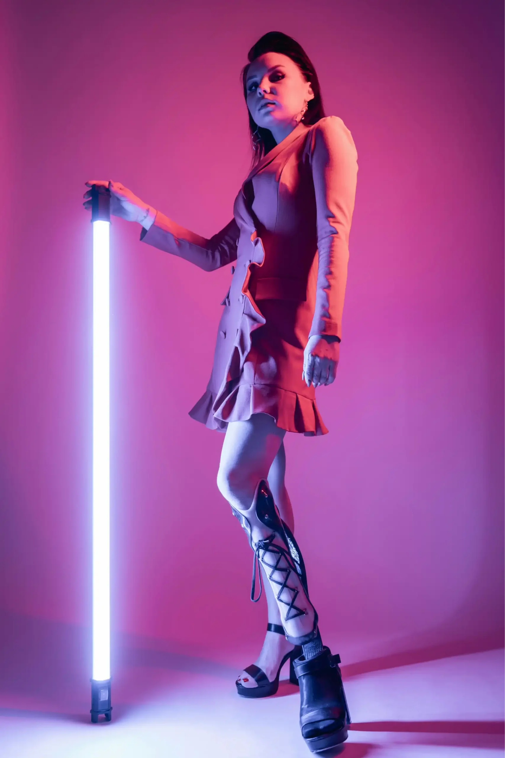 Easy-closure adaptive clothing